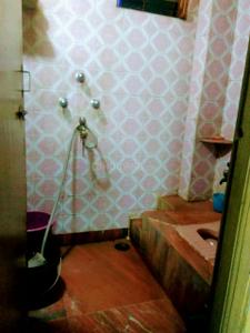 Bathroom Image of 400 Sq.ft 1 BHK Apartment / Flat for sale in Beliaghata Kolkata for Rs. 1800000