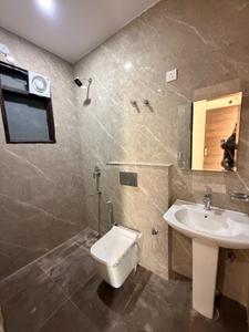 Bathroom Image of 1350 Sq.ft 3 BHK Builder Floor for rent in Sector 8 Gurgaon for Rs. 30000