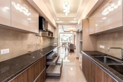 Kitchen Image of 1950 Sq.ft 4 BHK Apartment / Flat for sale in PR7 Airport Road Zirakpur for Rs. 11000000