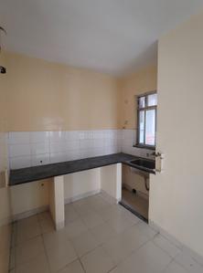 Kitchen Image of 750 Sq.ft 2 BHK Apartment / Flat for rent in Shapoorji Pallonji Shukhobrishti, New Town Kolkata for Rs. 14000