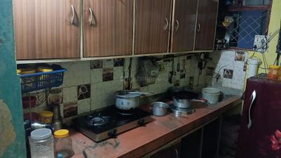 Kitchen Image of 495 Sq.ft 2 BHK Apartment / Flat for sale in Aya Nagar New Delhi for Rs. 2700000