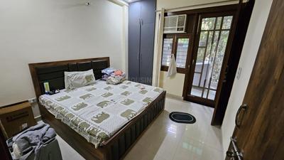 Bedroom Image of 1000 Sq.ft 2 BHK Builder Floor for rent in Sector 40 Gurgaon for Rs. 38000