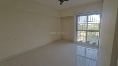 Bedroom Image of 1050 Sq.ft 2 BHK Apartment / Flat for rent in Kumar Corp Park Infinia Phase III, Fursungi Pune for Rs. 25000