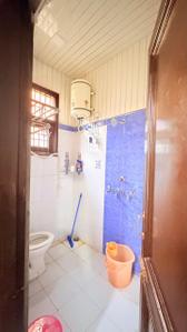Bathroom Image of 990 Sq.ft 2 BHK Apartment / Flat for sale in Kharar Mohali for Rs. 3590000
