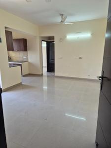 Hall Image of 1100 Sq.ft 2.5 BHK Apartment / Flat for rent in Sethi Max Royal, Sector 76 Noida for Rs. 28500