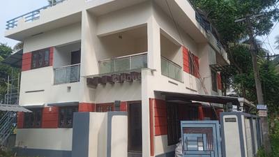 Image of 1905 Sq.ft 3.5 BHK Independent House for rent in Thrippunithura, Kochi for Rs. 37500