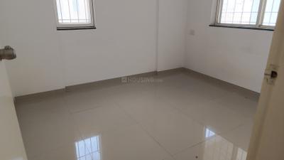 Bedroom Image of 800 Sq.ft 1 BHK Apartment / Flat for rent in Nirmiti 25 East, Kharadi Pune for Rs. 24000
