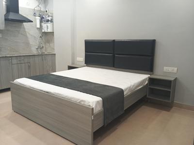 1 RK Independent Builder Floor