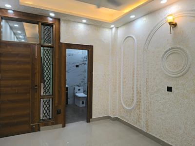 Bedroom Image of 1350 Sq.ft 3 BHK Builder Floor for sale in Indirapuram Ghaziabad for Rs. 13000000