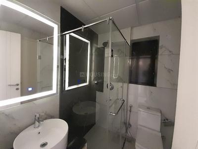 Bathroom Image of 2350 Sq.ft 4.5 BHK Builder Floor for rent in Central Park Clover Floors, Sector 33 Sohna for Rs. 60000