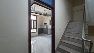 Bathroom Image of 1200 Sq.ft 3 BHK Builder Floor for sale in Patel Nagar Gurgaon for Rs. 7600000