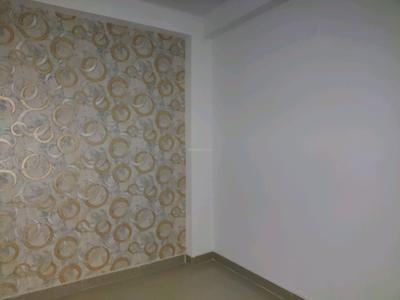 Bedroom Image of 750 Sq.ft 2 BHK Builder Floor for sale in DLF Ankur Vihar Ghaziabad for Rs. 2365465