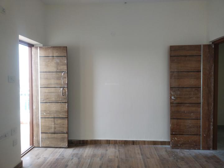 Espino Chandanagar Main Image 1