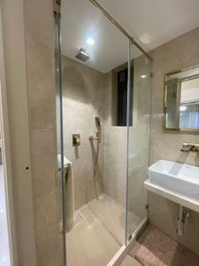 Bathroom Image of 1381 Sq.ft 3 BHK Apartment / Flat for sale in DLH Legacy, Andheri West Mumbai for Rs. 91500000