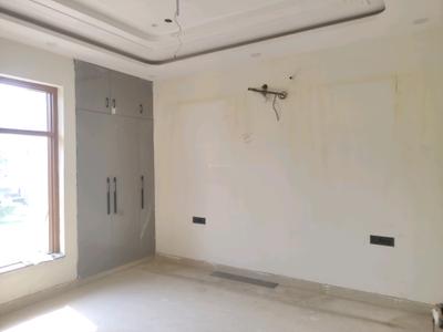 Bedroom Image of 1350 Sq.ft 3 BHK Builder Floor for sale in BPTP District, Sector 81 Faridabad for Rs. 16000000