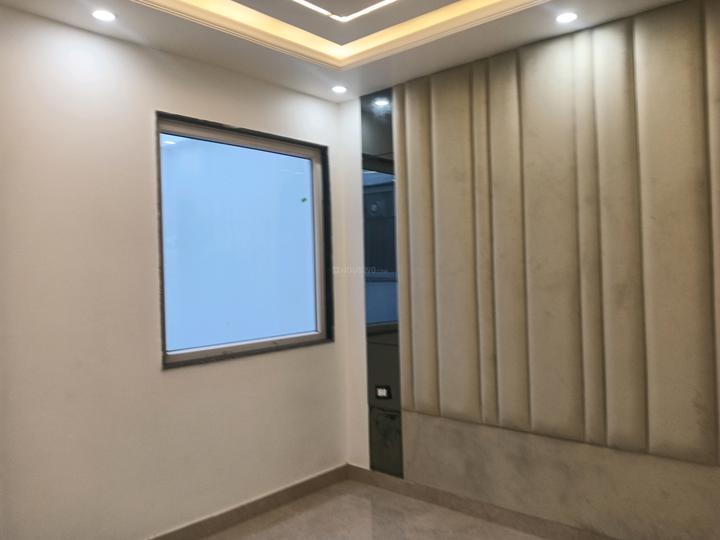 Sector 25, DLF Phase 2 Bedroom One 1