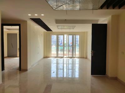Living Room Image of 3800 Sq.ft 3 BHK Apartment / Flat for sale in Experion Windchants, Sector 112 Gurgaon for Rs. 65000000