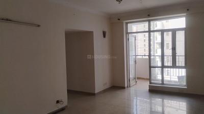 Living Room Image of 1285 Sq.ft 2 BHK Apartment / Flat for rent in Assotech The Nest, Crossings Republik Ghaziabad for Rs. 18000