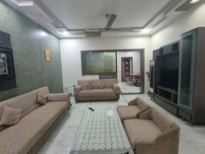 Hall Image of 3789 Sq.ft 5 BHK Independent House for sale in Bodakdev Ahmedabad for Rs. 75000000