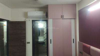 Bedroom Image of 1150 Sq.ft 2 BHK Apartment / Flat for rent in Swagat Queens Land, Sargasan Gandhinagar for Rs. 30000