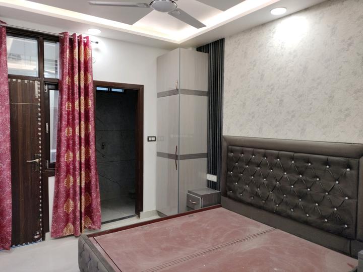 3 BHK 920 Sqft Flat for sale at Nawada, New Delhi Property ID 13445375