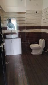 Bathroom Image of 800 Sq.ft 1 RK Independent House for rent in Rajajipuram Lucknow for Rs. 8000