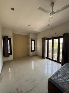 Bedroom Image of 2100 Sq.ft 4.5 BHK Apartment / Flat for sale in New Alkapuri Vadodara for Rs. 12000000