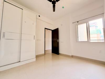 Bedroom Image of 899 Sq.ft 2 BHK Apartment / Flat for rent in Amrapali Enchante, Noida Extension Greater Noida for Rs. 18000