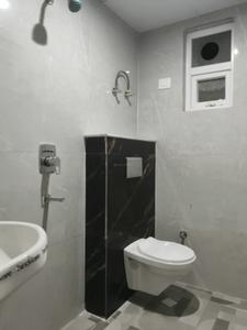 Common Bathroom Image of 1500 Sq.ft 3 BHK Apartment / Flat for sale in Vyom Residency, Noida Extension Greater Noida for Rs. 6150000