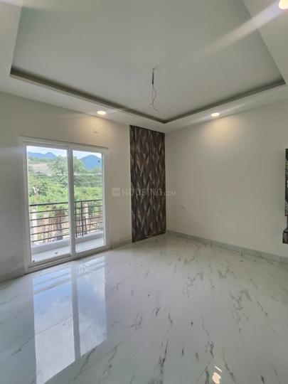 Yash Hill View Bedroom 1