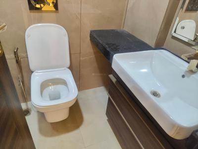 Image of 1600 Sq.ft 3.5 BHK Builder Floor for rent in Smartworld Orchard, Sector 61, Gurgaon for Rs. 60000