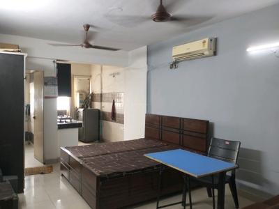 Bedroom Image of 367 Sq.ft 1 RK Apartment / Flat for rent in DLF Capital Greens, Karampura New Delhi for Rs. 21000