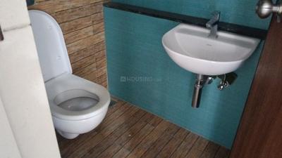 Bathroom Image of 430 Sq.ft 1 BHK Apartment / Flat for rent in Lodha Majiwada, Thane West Thane for Rs. 24000