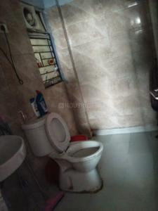 Bathroom Image of 1065 Sq.ft 2.5 BHK Apartment / Flat for rent in Amrapali Castle, Chi V Greater Noida for Rs. 21000