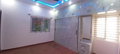 Bedroom Image of 2000 Sq.ft 3 BHK Duplex for rent in RMV Extension Stage 2 Bengaluru for Rs. 70000