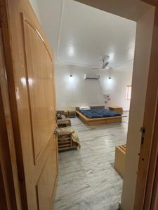 Bedroom Image of 1500 Sq.ft 1 BHK Builder Floor for rent in AG Colony Patna for Rs. 18000