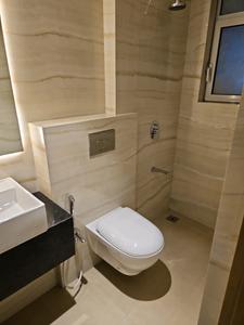 Bedroom Three Image of 2200 Sq.ft 4 BHK Apartment / Flat for sale in Matunga East Mumbai for Rs. 120000000