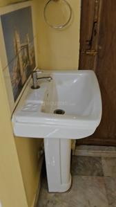 Bathroom Image of 630 Sq.ft 2 BHK Apartment / Flat for sale in Panihati Kolkata for Rs. 2100000
