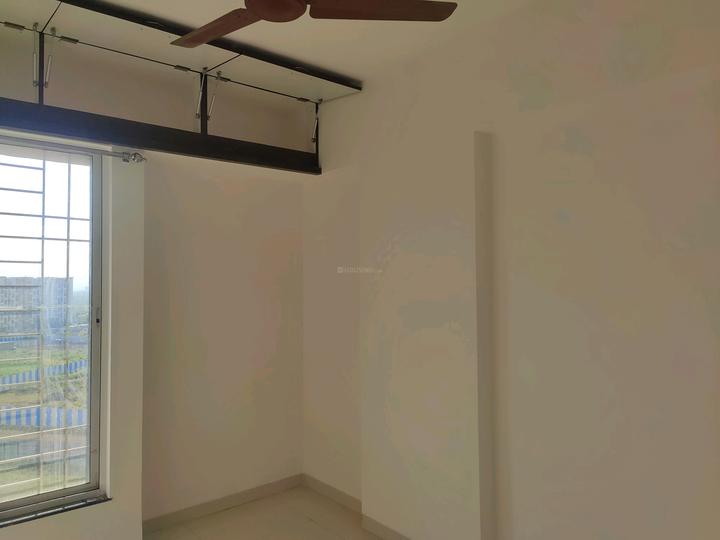 Dhanori porwal road prime location Main Image 1