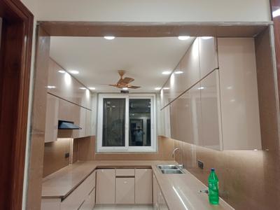 Kitchen Image of 1750 Sq.ft 3 BHK Builder Floor for rent in Sector 14 Gurgaon for Rs. 60000