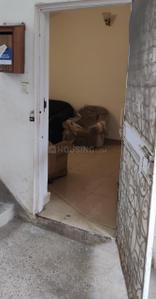 Bedroom Image of 1200 Sq.ft 2 BHK Apartment / Flat for rent in Nehru Apartments, Kalkaji New Delhi for Rs. 56000