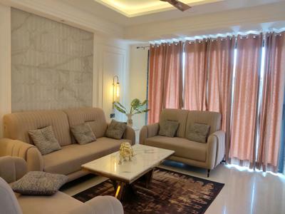 Living Room Image of 2700 Sq.ft 3 BHK Builder Floor for rent in DLF Phase 4 Gurgaon for Rs. 150000