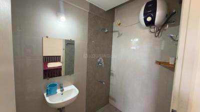 Bathroom Image of 1175 Sq.ft 2 BHK Apartment / Flat for rent in Kadri Mangalore for Rs. 28000