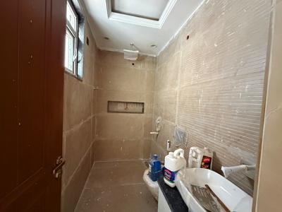 Bathroom Image of 5950 Sq.ft 7 BHK Independent House for sale in Sector 46 Noida for Rs. 115000000