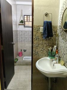 Bathroom Image of 1600 Sq.ft 3 BHK Apartment / Flat for rent in Manish Nagar Nagpur for Rs. 25000