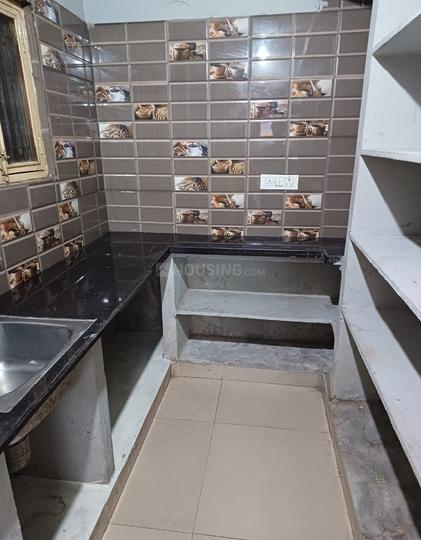 Alcot Gardens Kitchen 1