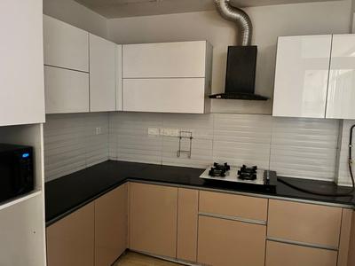 Kitchen Image of 2500 Sq.ft 3.5 BHK Apartment / Flat for sale in Mahagun Mezzaria, Sector 78 Noida for Rs. 43000000