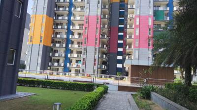 Building Image of 1300 Sq.ft 2 BHK Apartment / Flat for sale in Dwarkadhish The Cubix, Sector 23 Dharuhera for Rs. 5500000