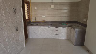 Kitchen Image of 1900 Sq.ft 3 BHK Apartment / Flat for rent in Shivalay Sky Elegante, Motera Ahmedabad for Rs. 28000