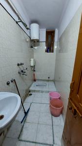 Bathroom Image of PG 11130734 Mukherjee Nagar in Mukherjee Nagar, New Delhi